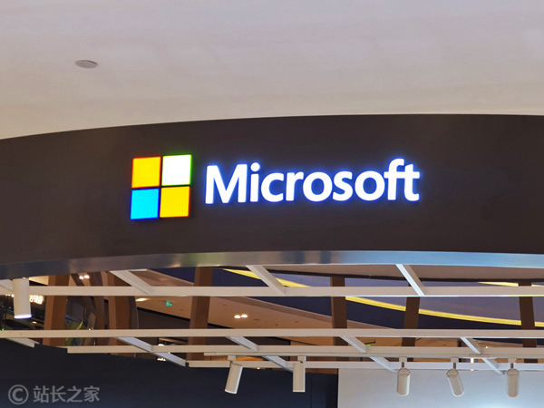 微软已移除Windows10中用于通话的相关代码，全面转战安卓
