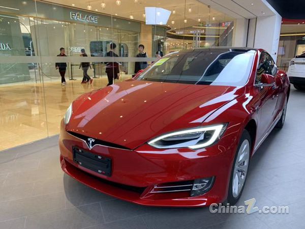 上海将促进新能源汽车产业发展，加快充电桩等设施布局