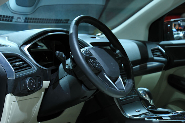 通用汽车全电动悍马EV Edition1预订达10000辆，考虑增加产量
