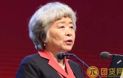 吴晓灵
