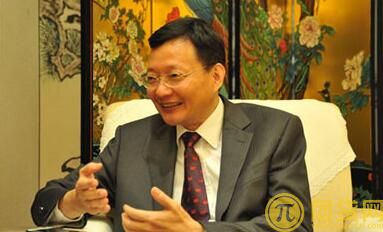 李大霄