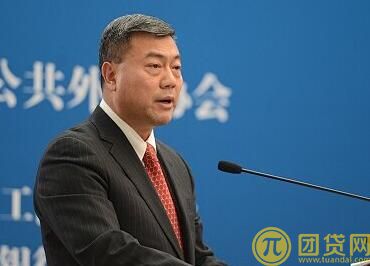 袁力
