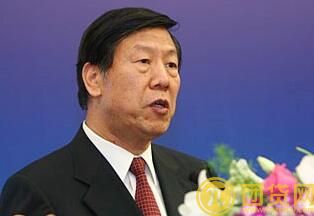 戴相龙