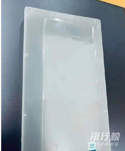荣耀v40是单钻孔吗_荣耀v40是什么屏幕 荣耀v40是单钻孔吗_荣耀v40是什么屏幕