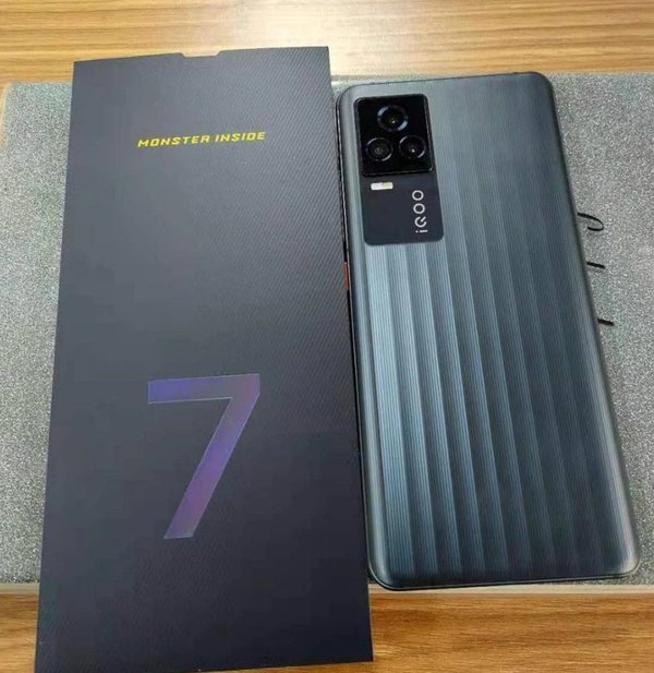 iqoo7和iqoo3区别是什么-参数对比-哪款更值得入手