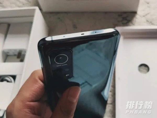 小米11和iphone11哪个好_小米11和iphone11怎样选择