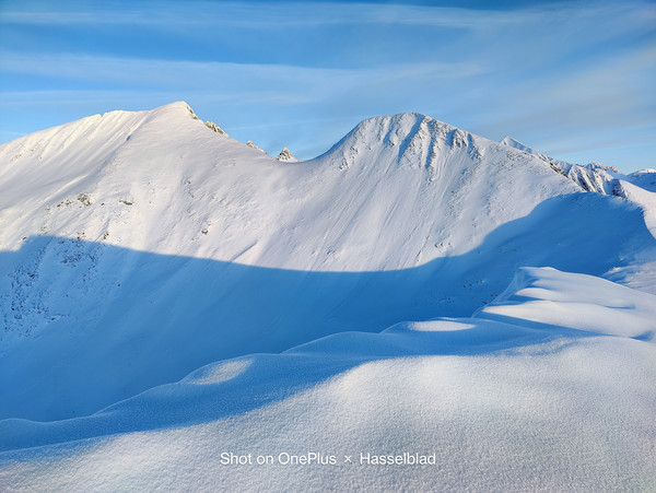一加 9 Pro评测：当一加遇上哈苏 当之无愧的“影像机皇”