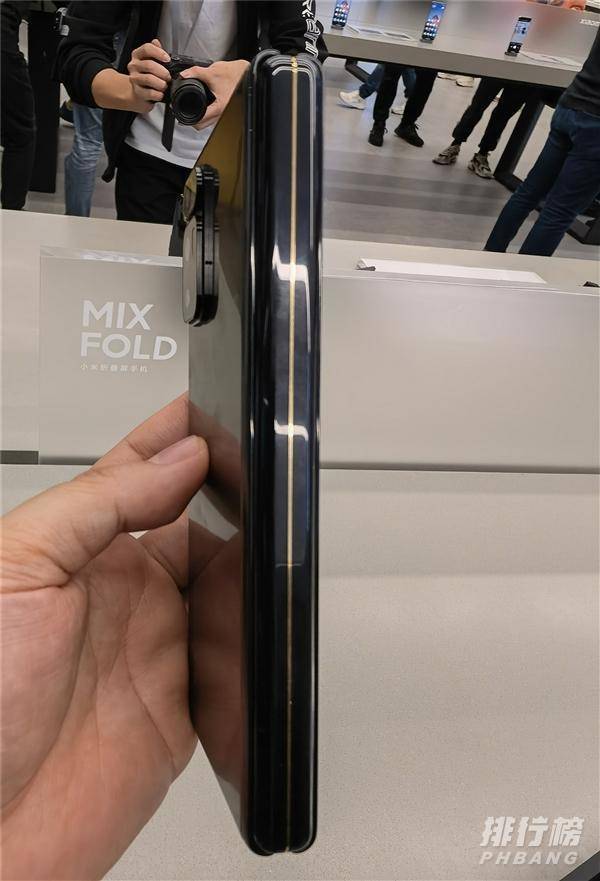 小米mix fold陶瓷特别版是什么象征