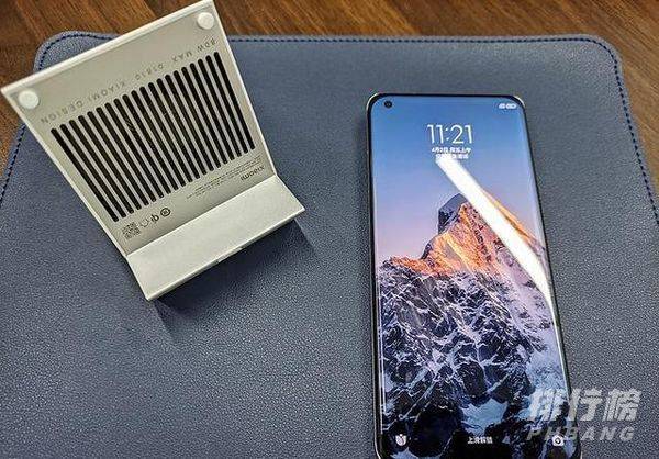 小米11ultra有耳机孔吗_小米11ultra保留了耳机孔吗 小米11ultra有耳机孔吗_小米11ultra保留了耳机孔吗