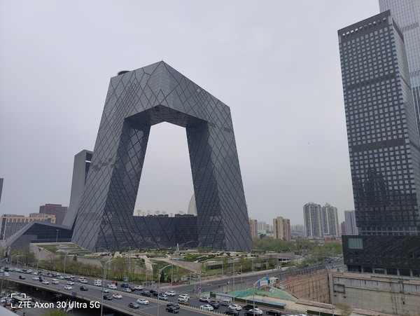 中兴Axon 30系列体验 三主摄系统 靠谱的影像旗舰神机