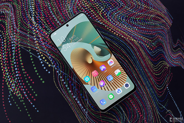 中兴Axon 30 Pro