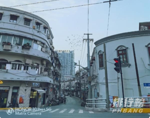 麒麟985和天玑1200哪个好_麒麟985和天玑1200对比