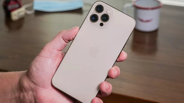 iPhone 12 Pro Max