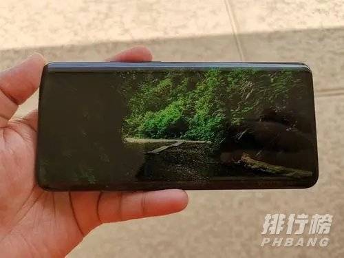 华为p50有几个摄像头_华为p50背面有几个摄像头