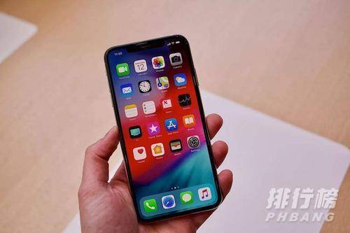 iphone12和iphone12pro有什么区别?参数配置对比