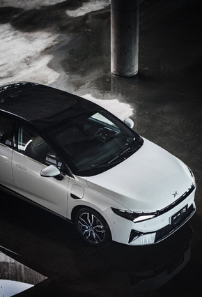 小鹏P5开启预售 六个版本可选预售区间16万-23万元