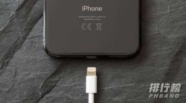 iPhone13充电接口是typc吗_iPhone13充电接口是不是typc iPhone13充电接口是typc吗_iPhone13充电接口是不是typc