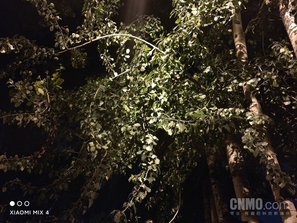 小米MIX 4评测:把未来 “藏”起来 小米MIX 4评测:把未来 “藏”起来