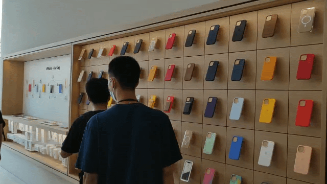 实拍！长沙Apple Store开业 手机中国带你看火爆现场
