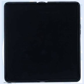 柔宇第三代折叠屏手机彩照曝光 折叠屏+升降相机设计 柔宇第三代折叠屏手机彩照曝光 折叠屏+升降相机设计