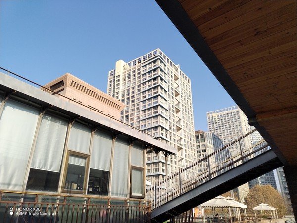 荣耀X30评测:66W超级快充+4800mAh电池 带来高品质之选 荣耀X30评测:66W超级快充+4800mAh电池 带来高品质之选