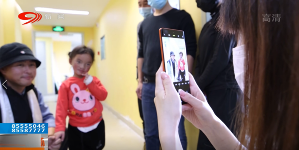 影像的力量 《口罩里的微笑》主角小卓玛已成功手术 影像的力量 《口罩里的微笑》主角小卓玛已成功手术