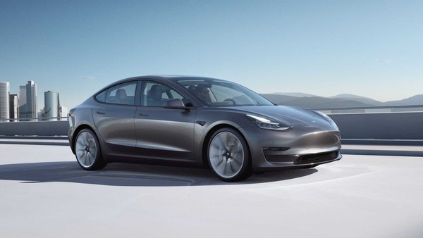 特斯拉Model 3