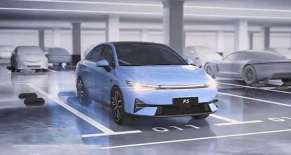 智能泊车“天花板”来了！小鹏P5正式开启OTA 3.1.0公测