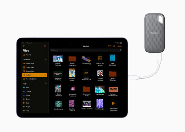 新款iPad Air的USB-C接口传输速度最高可达10Gbps