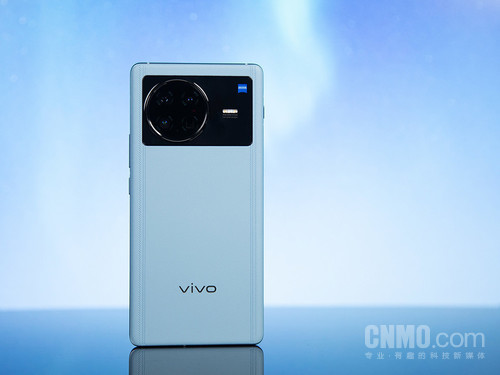 出街必备！这些潮流数码好物让人心动 vivo X Note领衔